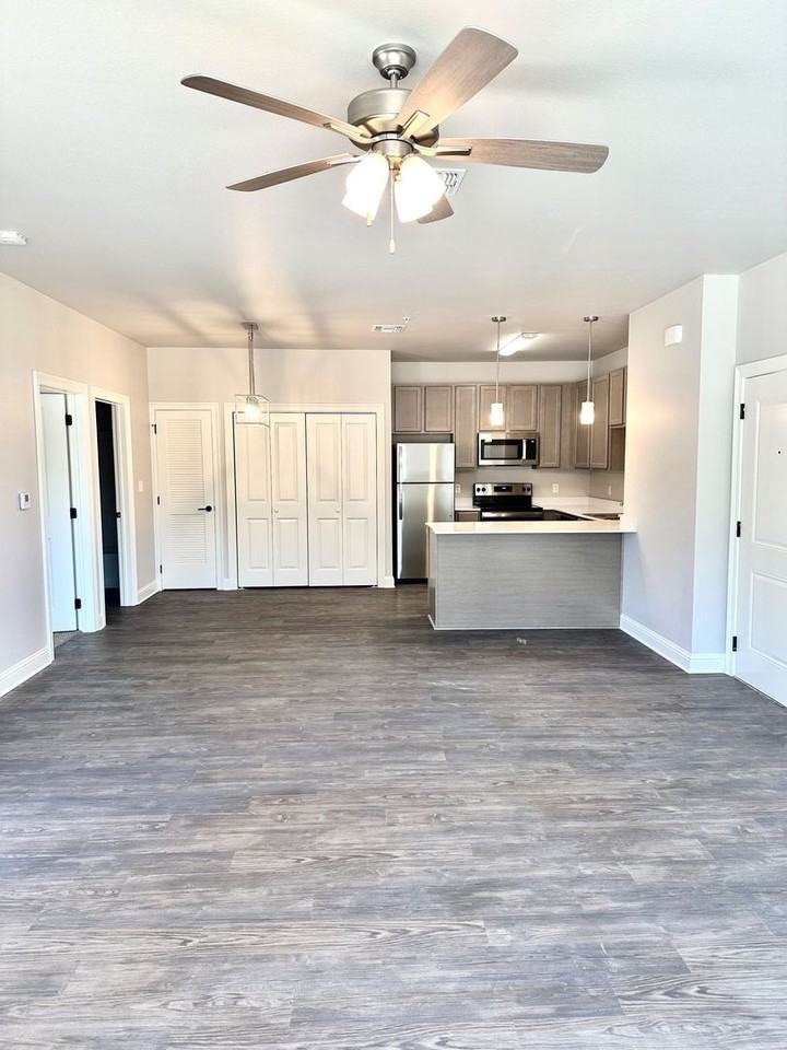 The Ascent on 80 - Photo 2 of 50