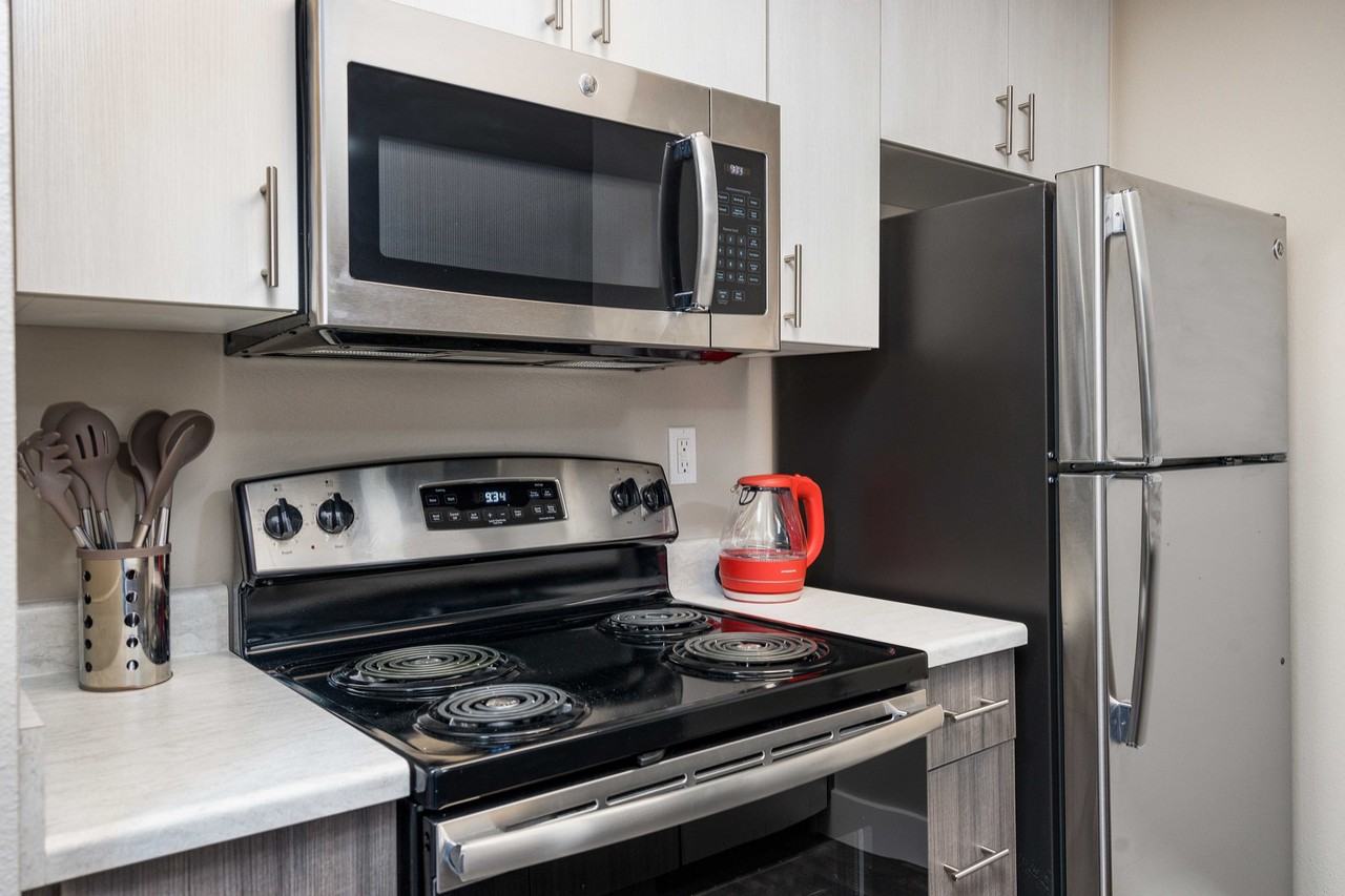 Georgetown Flats - Photo 3 of 9