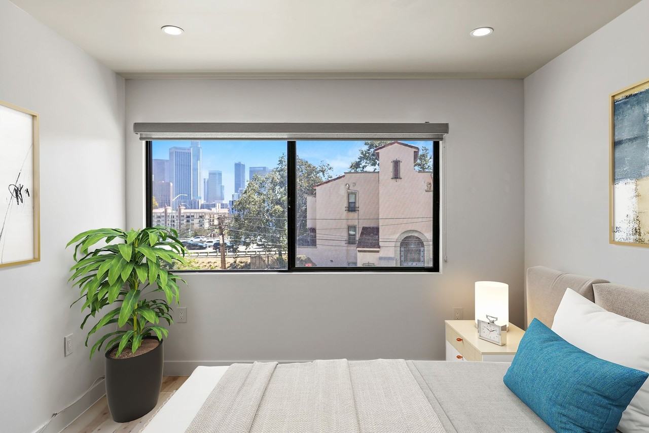 1139 Bellevue Avenue Apartments - Photo 6 of 24