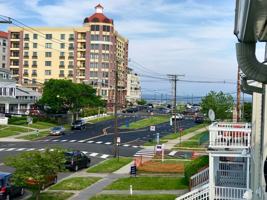 featured image of 310 6th Ave