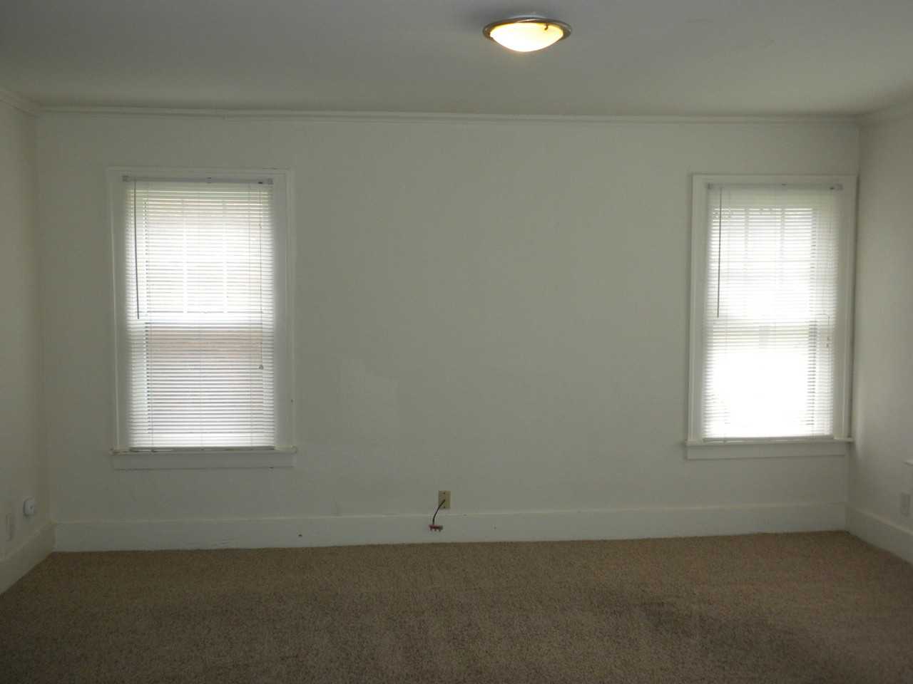 1008 Otto Ct - Photo 2 of 19