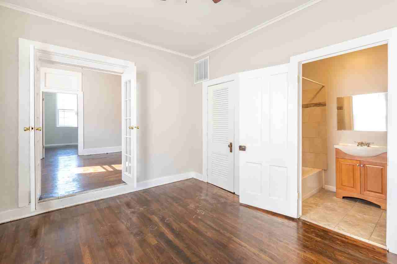 64 W Center St - Photo 7 of 20