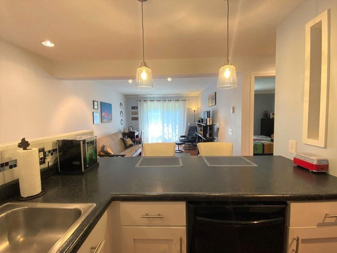 30 Wolf Rd - Photo 6 of 22