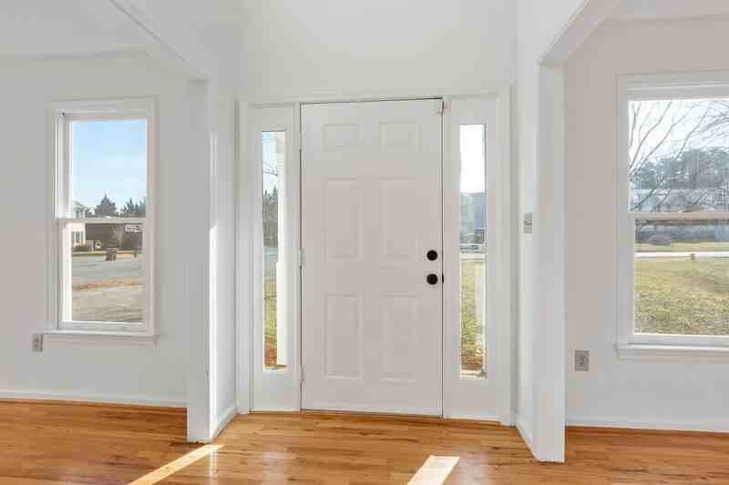 8616 S Fork Ct - Photo 2 of 34