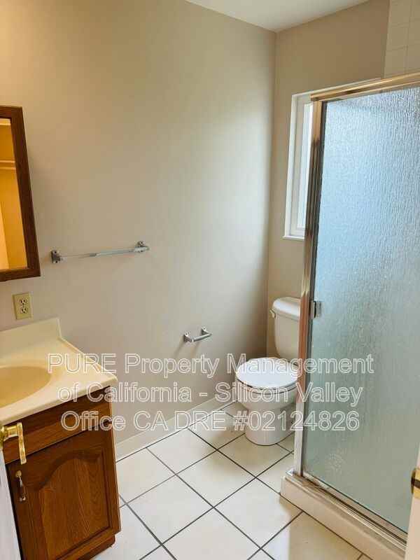 5035 Wayland Ave - Photo 4 of 10