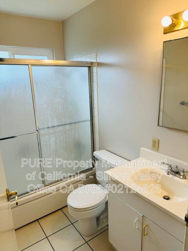 5035 Wayland Ave - Photo 5 of 10