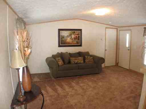 2860 Waterside Dr - Photo 3 of 5