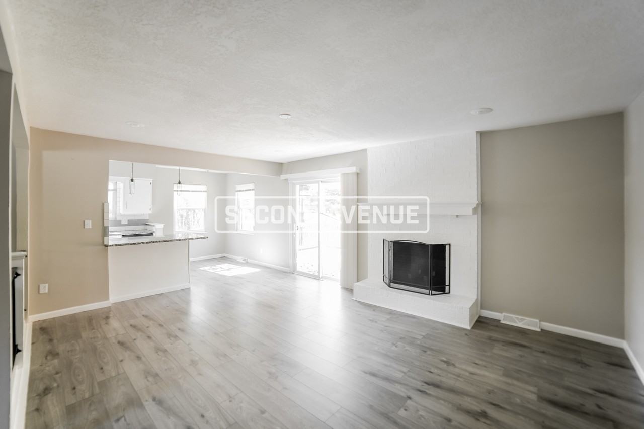 805 Nw Canterbury Rd - Photo 6 of 25