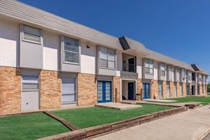 featured image of 2929 Rigsby Ave