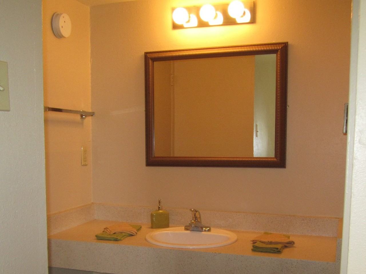 The Villas @ Uptown - Photo 7 of 38