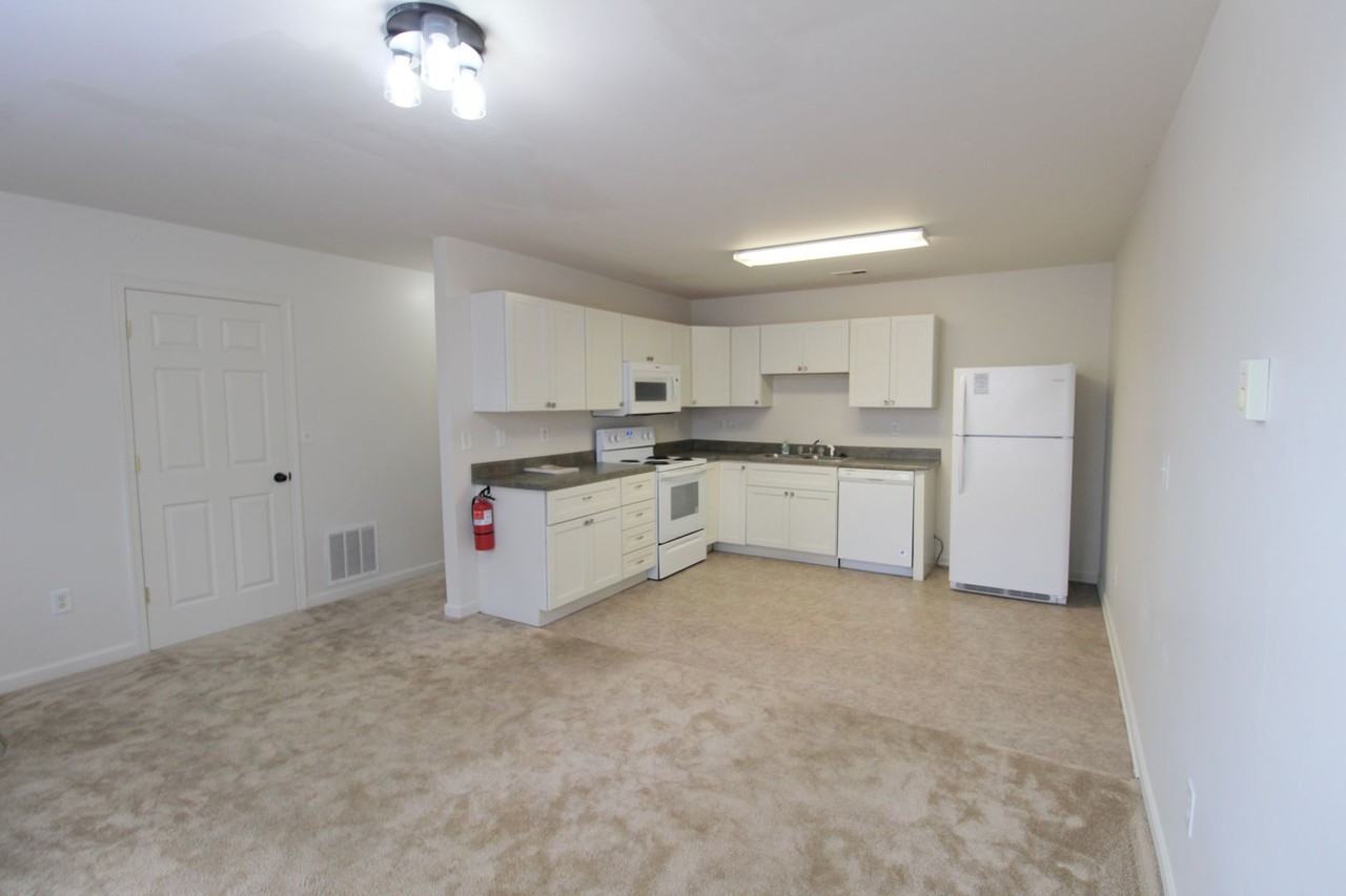 Autumn Park  1326 OM - Photo 4 of 21