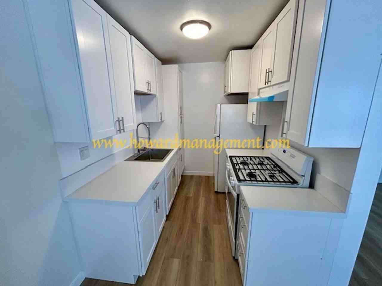 04256LI - Photo 6 of 31