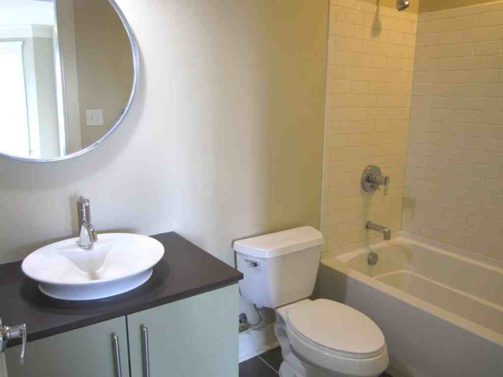 Melrose Apartments - Photo 6 of 38