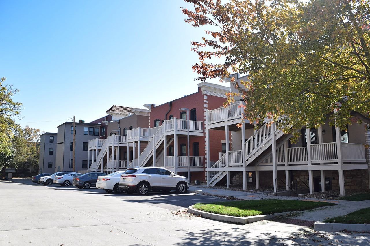 The Colonnades - Photo 6 of 25