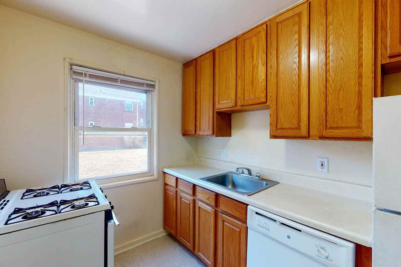 River Terrace Gardens - Photo 3 of 13