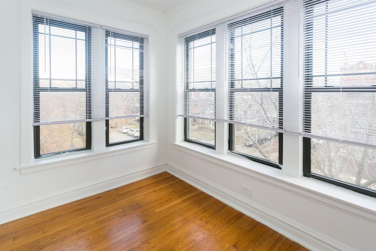 5452 S. Ellis Avenue - Photo 5 of 27