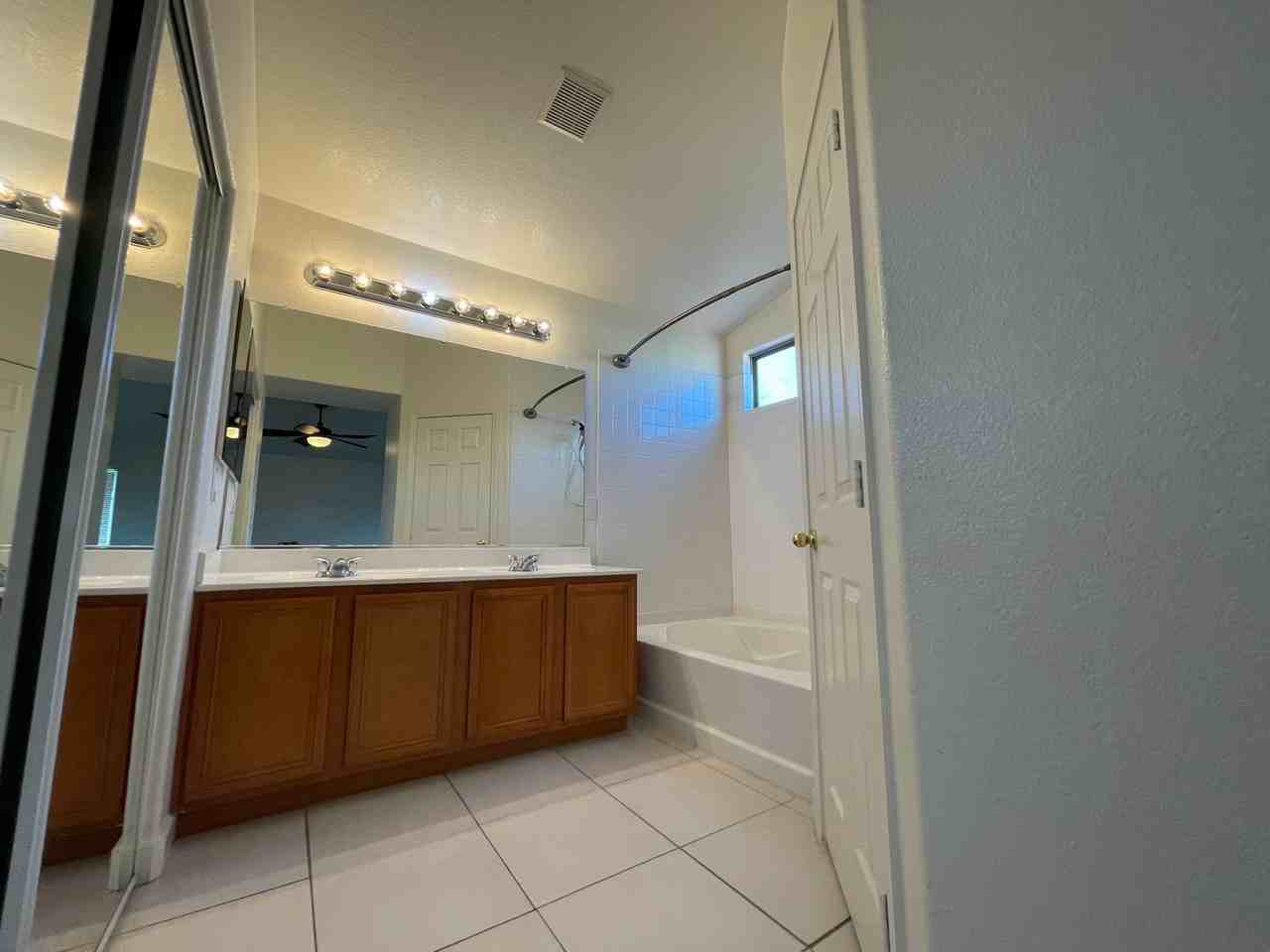 8432 Cheerful Brook Ave - Photo 7 of 10