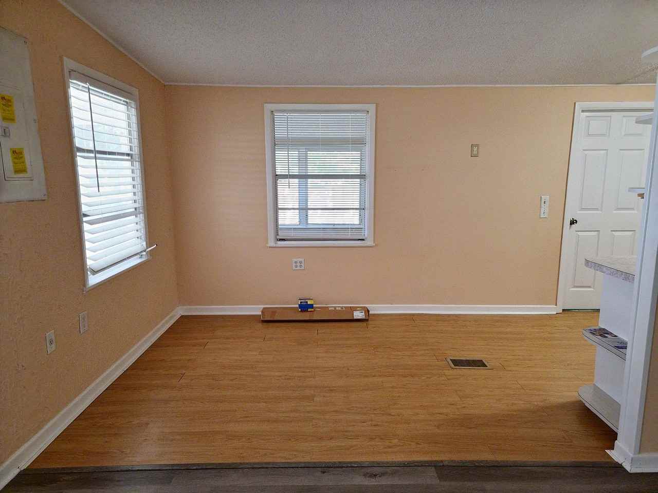 6315 N Shorewood Dr - Photo 3 of 15