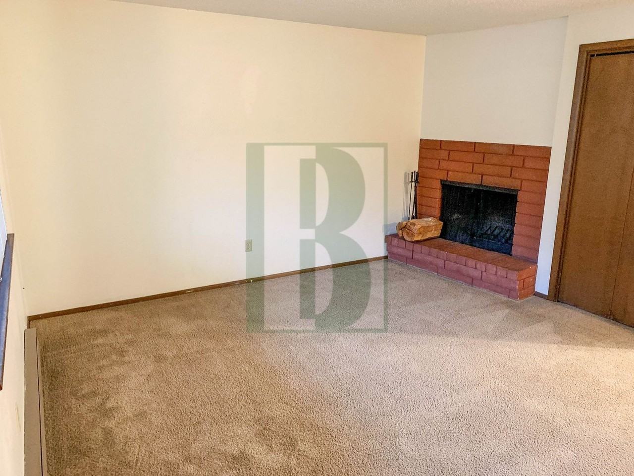 Skyline Rd S #13130 - Photo 2 of 12