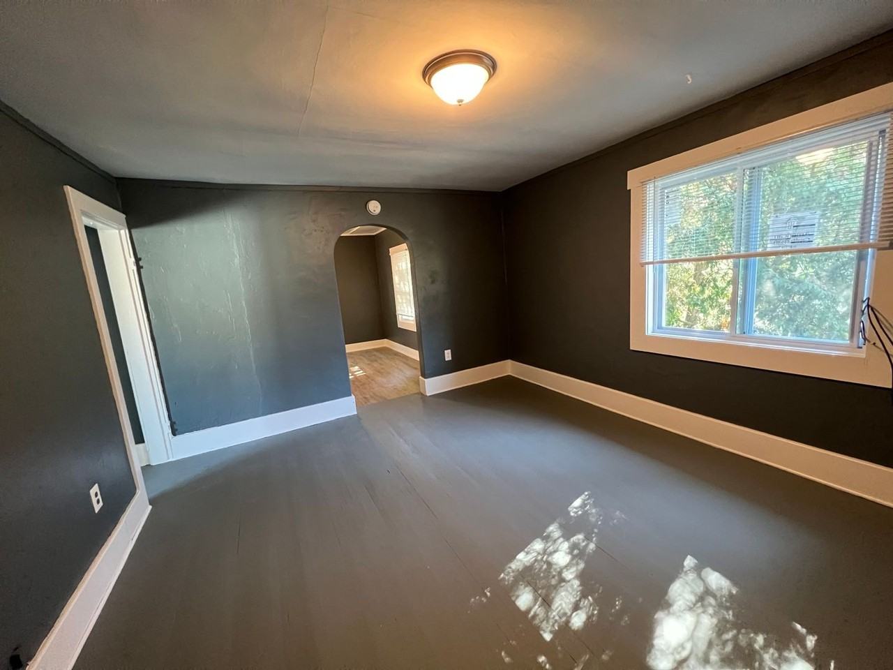 309 S Webster Ave. - Photo 2 of 5