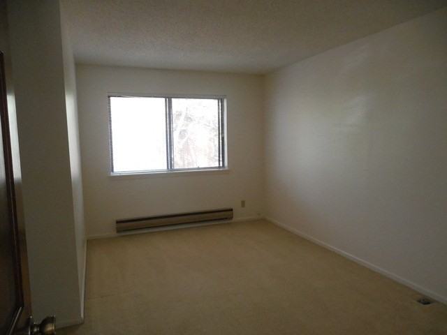 2679 Juniper Ave - Photo 6 of 9
