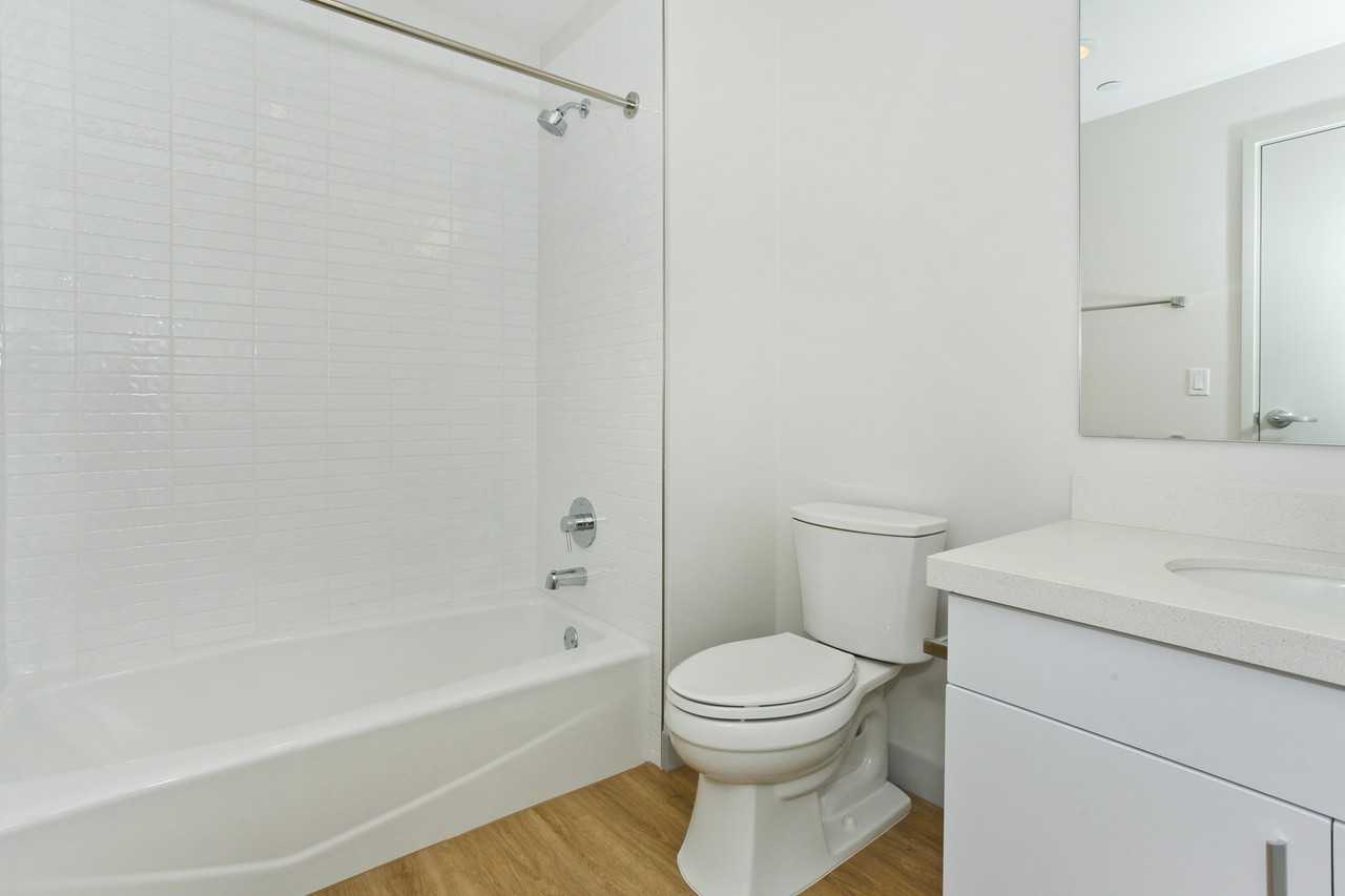 610 Ala Moana Blvd #M411 - Photo 6 of 10