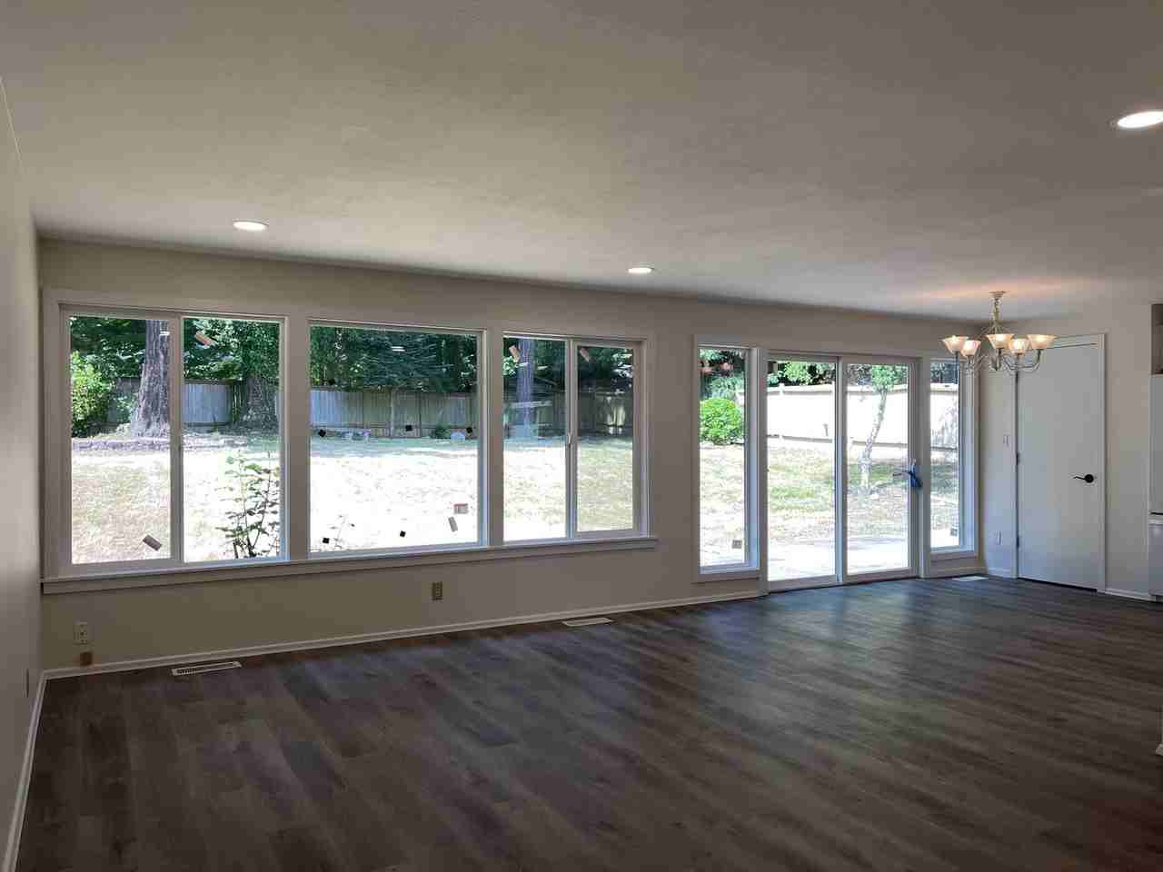 15510 Ne 3rd St - Photo 6 of 13