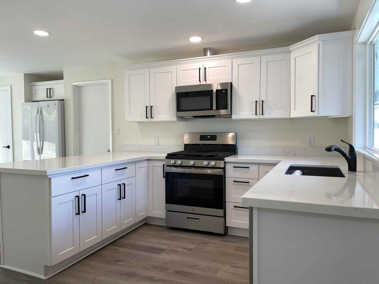 15510 Ne 3rd St - Photo 2 of 13