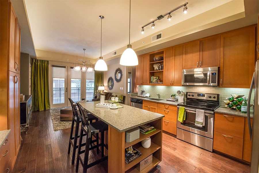 3100 Carlisle Street #B2