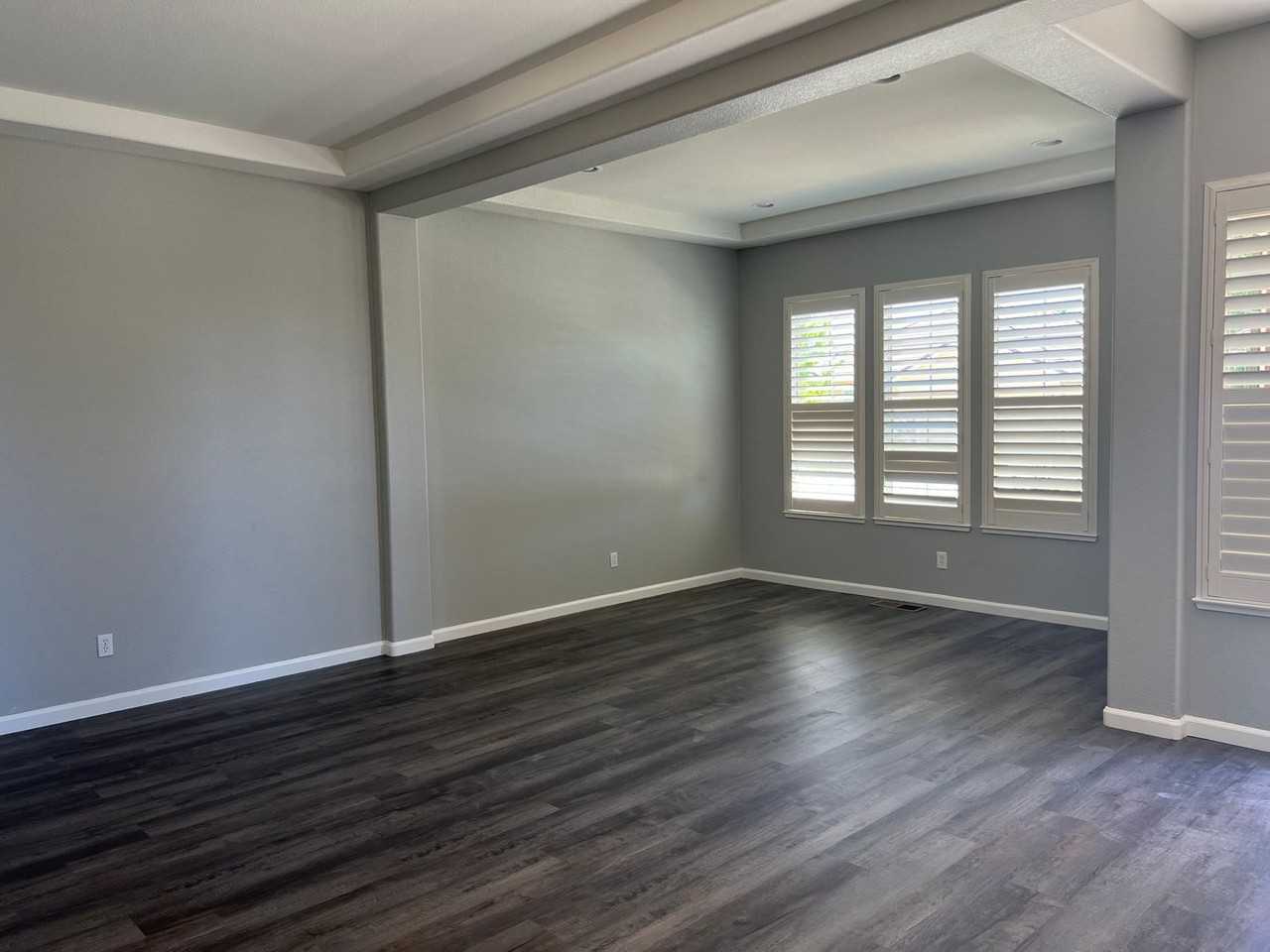 7442 Minkler Ct - Photo 2 of 20