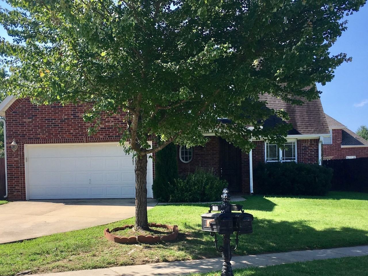 3809 W River Bend Dr - Photo 2 of 37