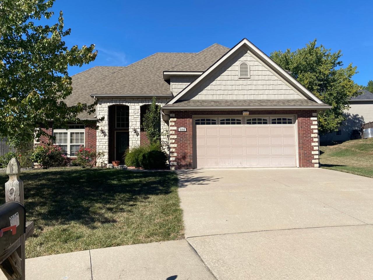 3105 Belinda Ct - Photo 2 of 41