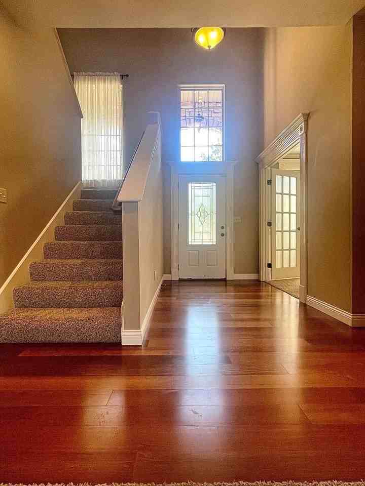 3105 Belinda Ct - Photo 3 of 41