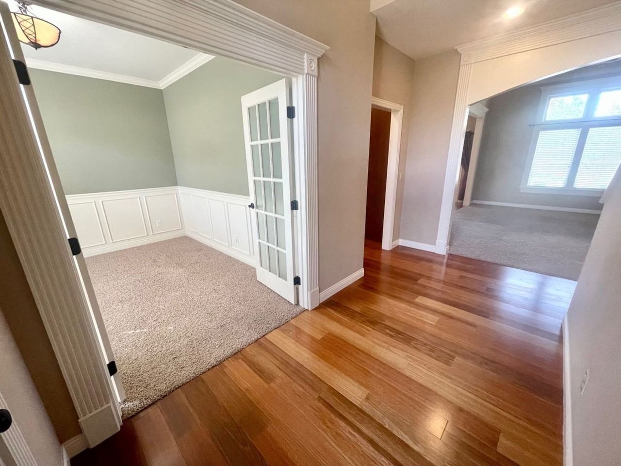 3105 Belinda Ct - Photo 4 of 41