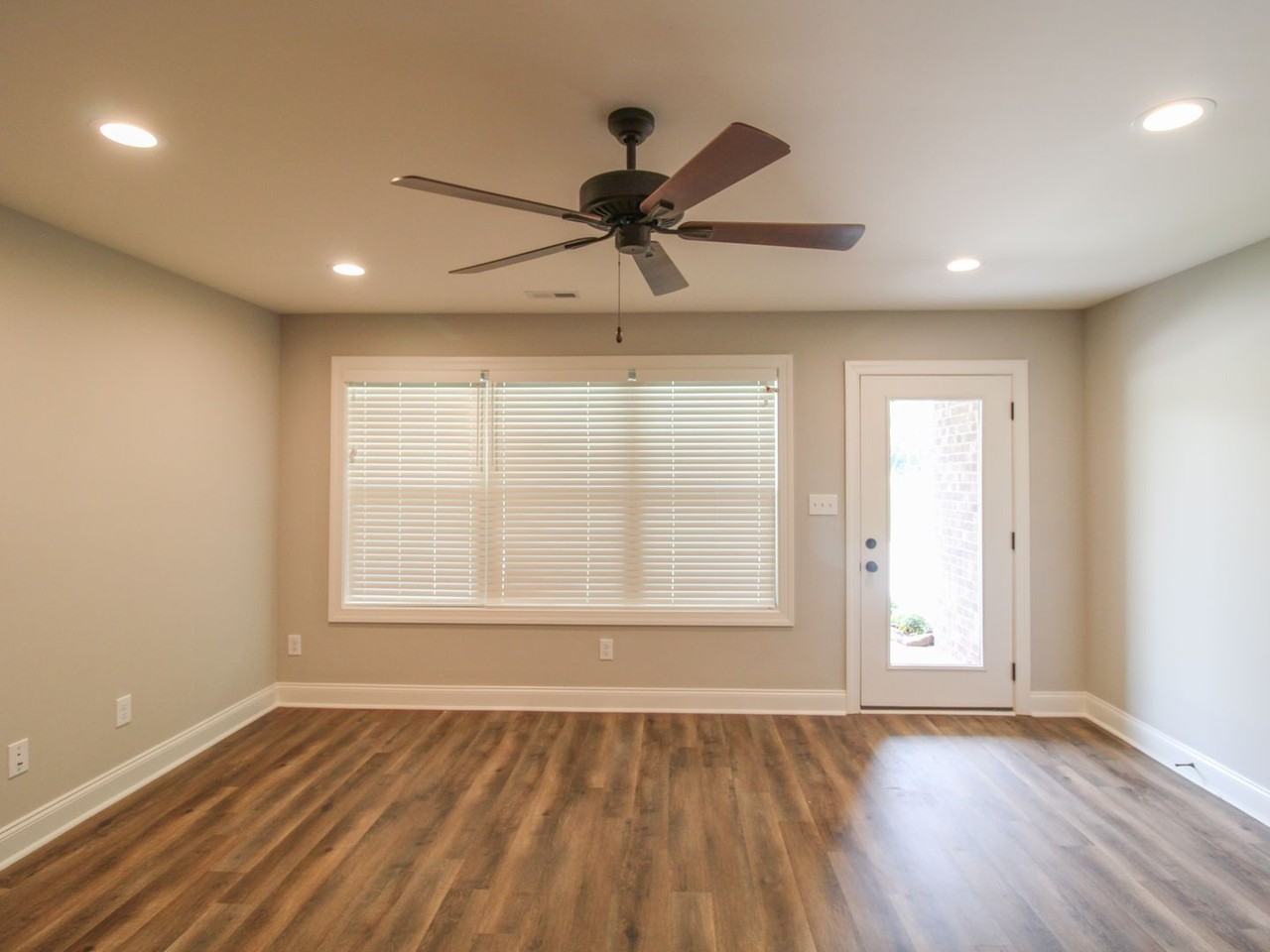 18203 Mae Cir - Photo 6 of 34