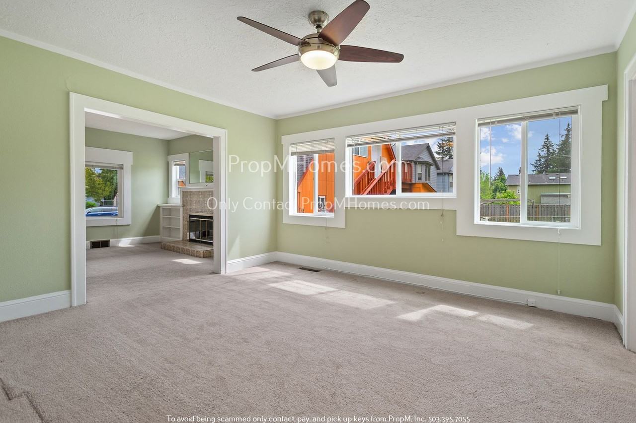 1731 Se 139th Ave - Photo 5 of 23