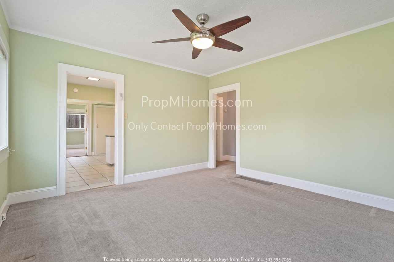 1731 Se 139th Ave - Photo 6 of 23