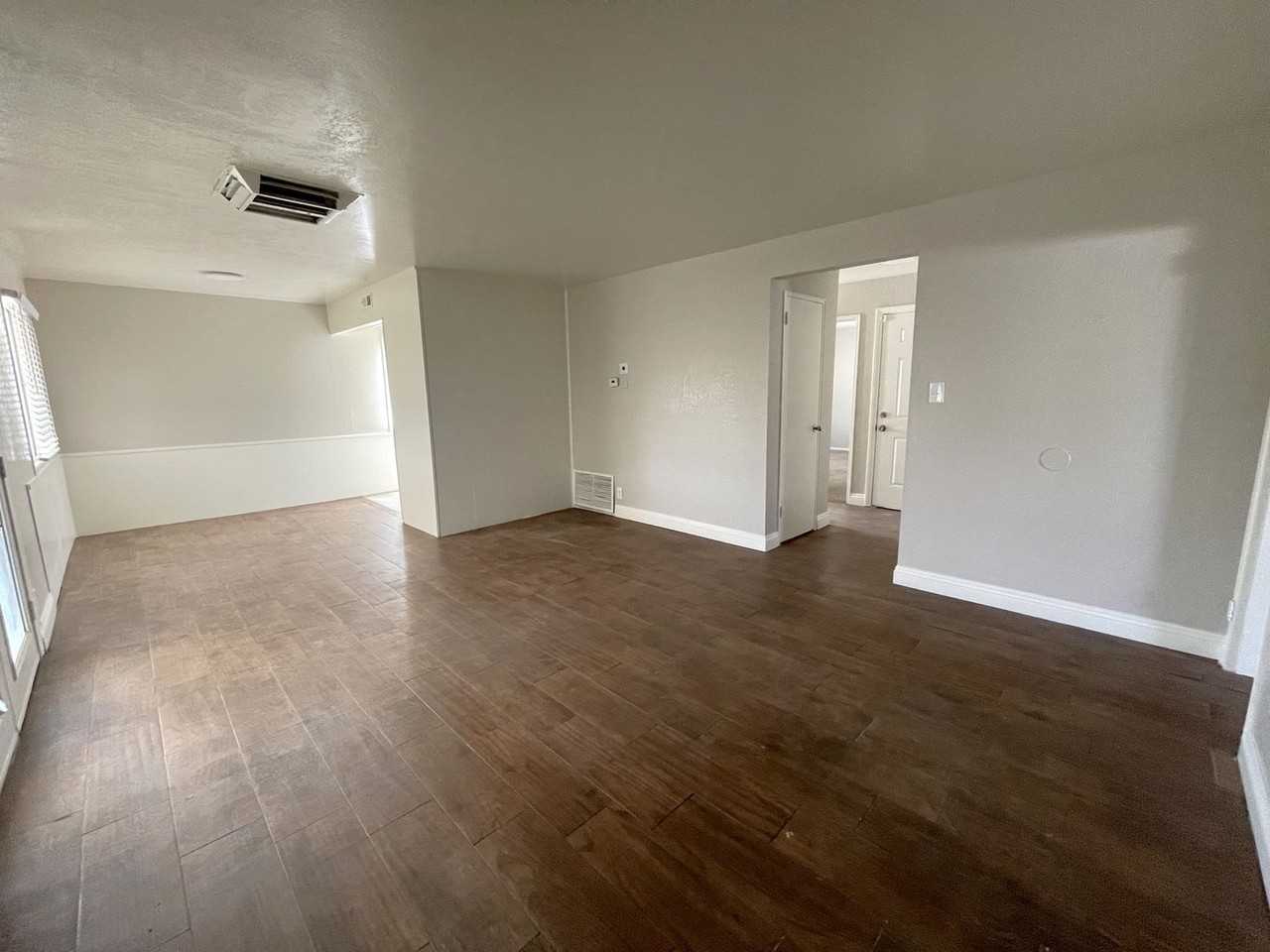 2068 Alexander Ave - Photo 2 of 19