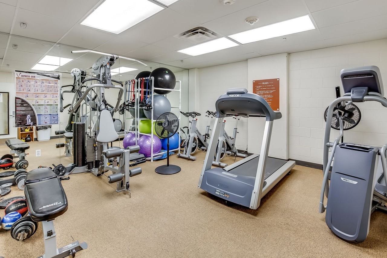 1950 Logan Street #814 - Photo 6 of 23