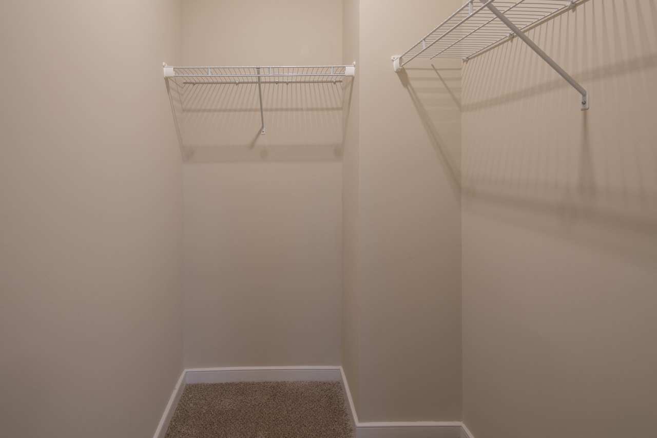 Cornerstone at Branchburg 55+ - Photo 4 of 4