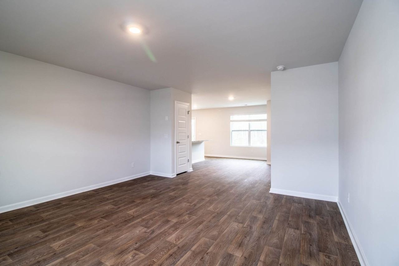 495 Coconut Dr - Photo 6 of 23