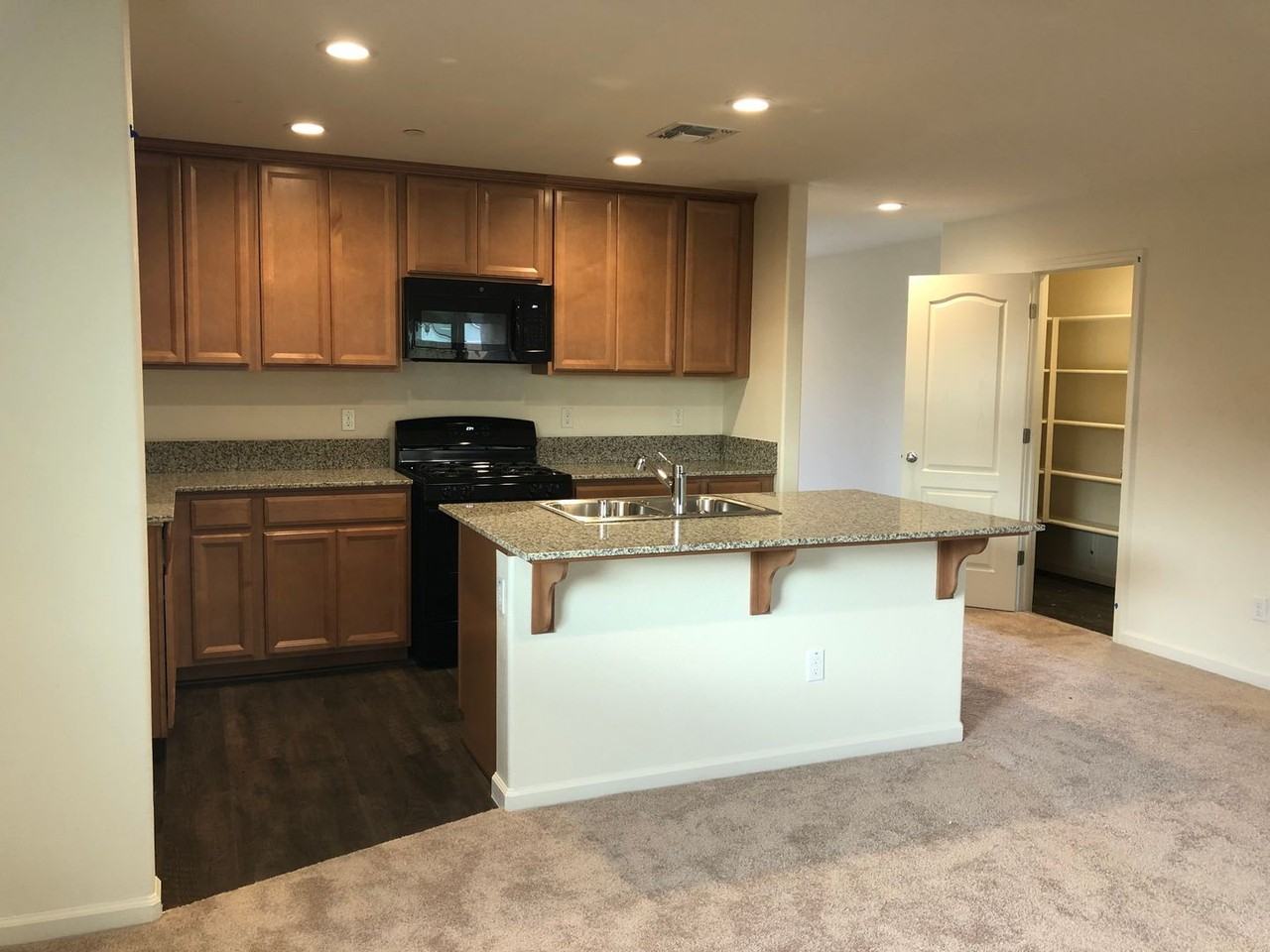 1360 Meadow Ranch St - Photo 3 of 15