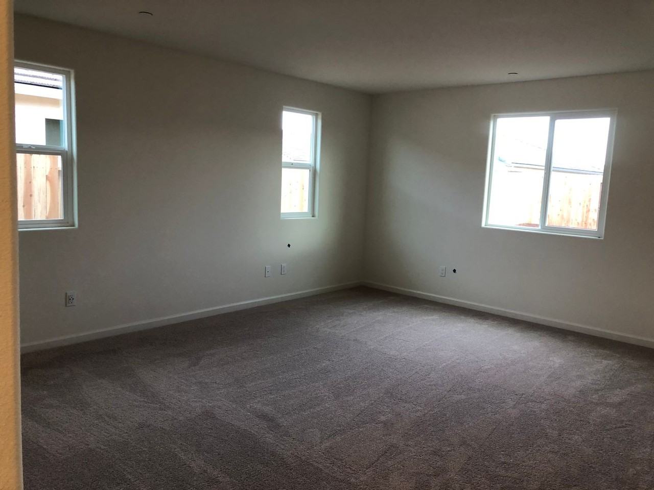 1360 Meadow Ranch St - Photo 7 of 15