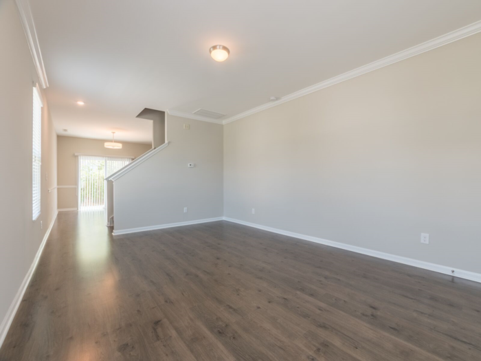 4642 Kyle Dr - Photo 3 of 24