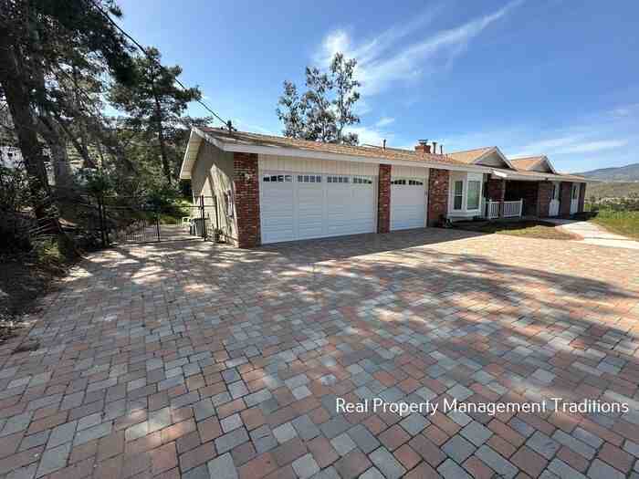 31837 41st St W - Photo 3 of 26