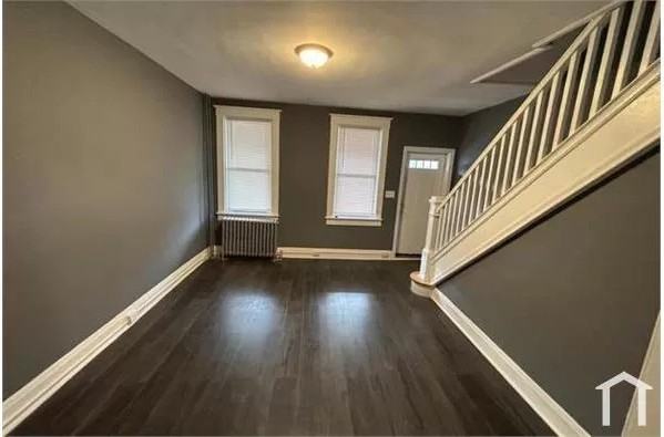 1318 Homestead St - Photo 2 of 13