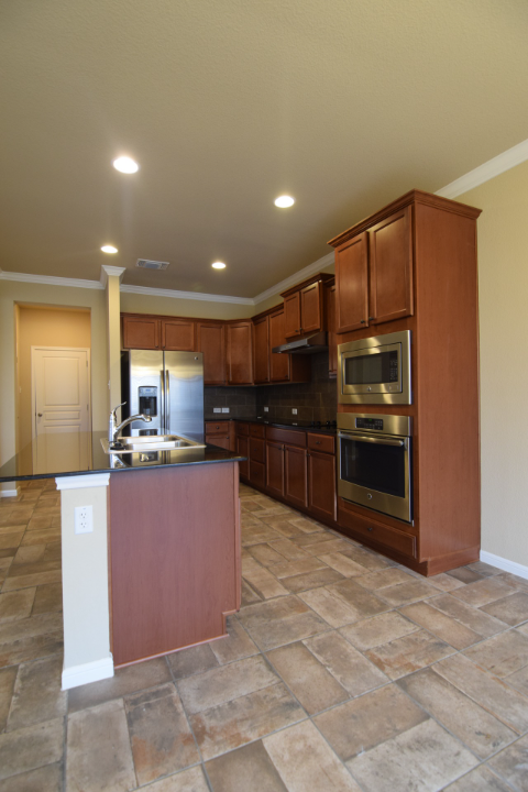 410 Stonehouse Ln #NA - Photo 5 of 25