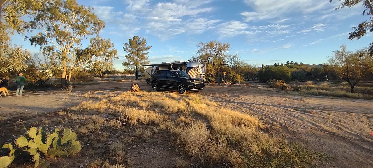 11475 S Brandywine Ln - Photo 2 of 8