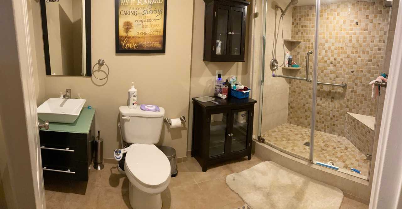 319 Samantha Dr #NA - Photo 2 of 4