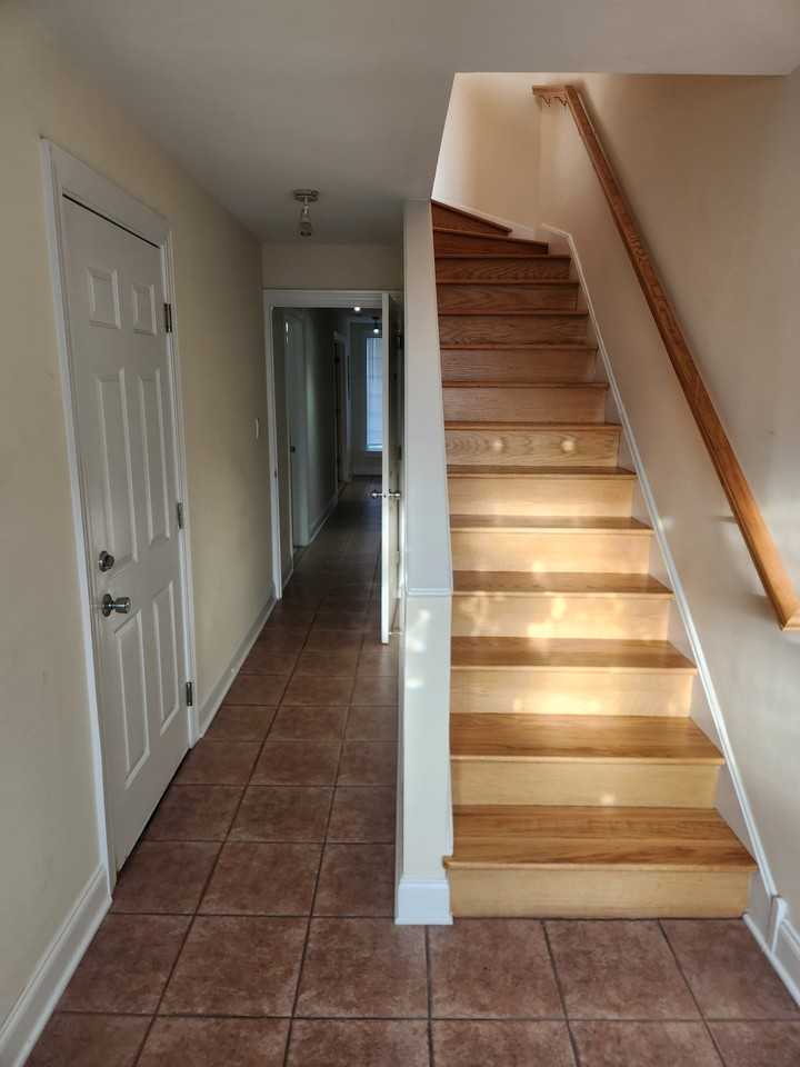 3907 Shakespeare Ave - Photo 2 of 20